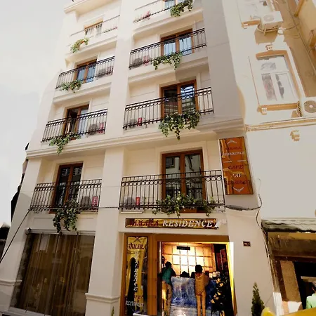 Otel Tamara 3*